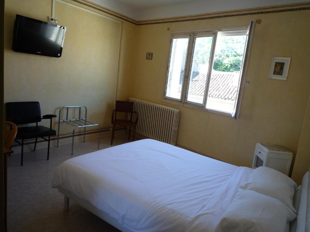 Hotel La Flamme Rouge Saint-Girons  Room photo